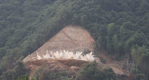 中国安能三局重庆公司桐城项目部首爆成功，项目建设驶入“快车道”