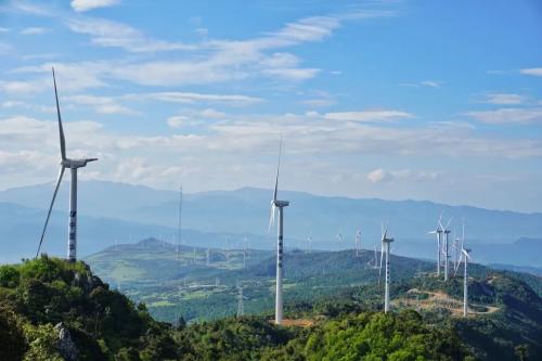 全国最大整县高海拔风电基地投产