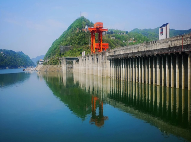 水自瀛湖来——写在安康水电站投产发电三十周年之际